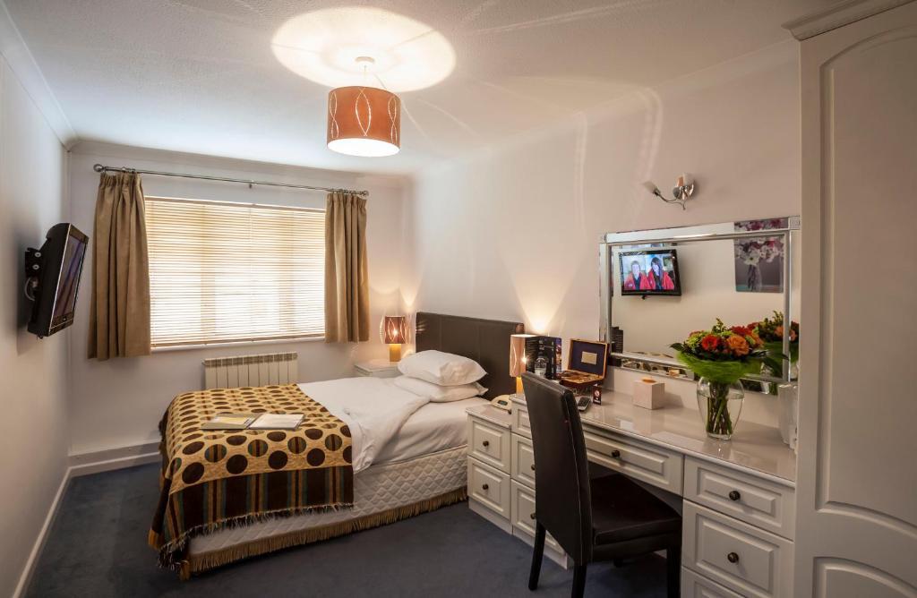 La Collinette Hotel, Cottages & Apartments Saint Peter Port Номер фото