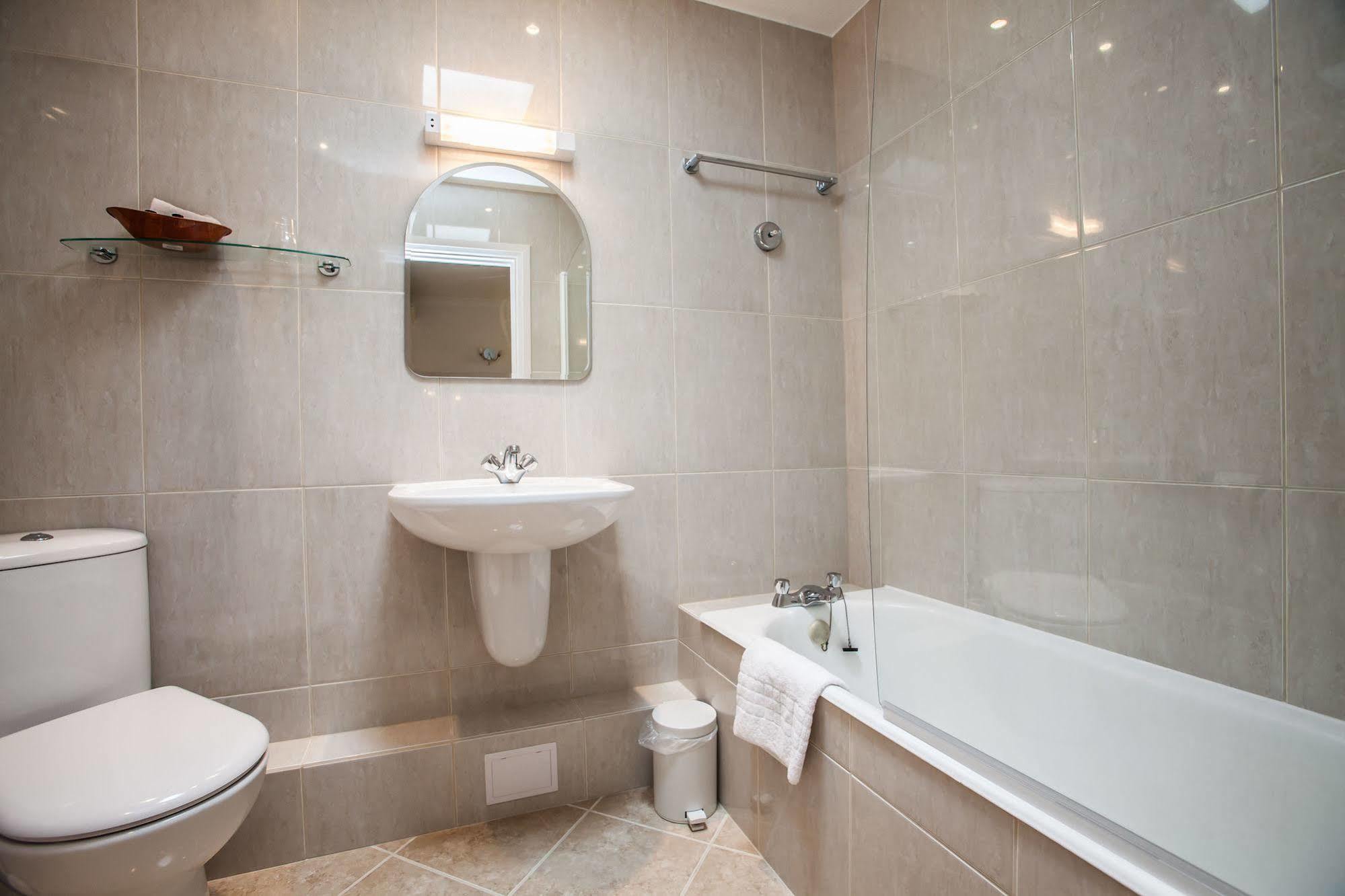 La Collinette Hotel, Cottages & Apartments Saint Peter Port Екстер'єр фото
